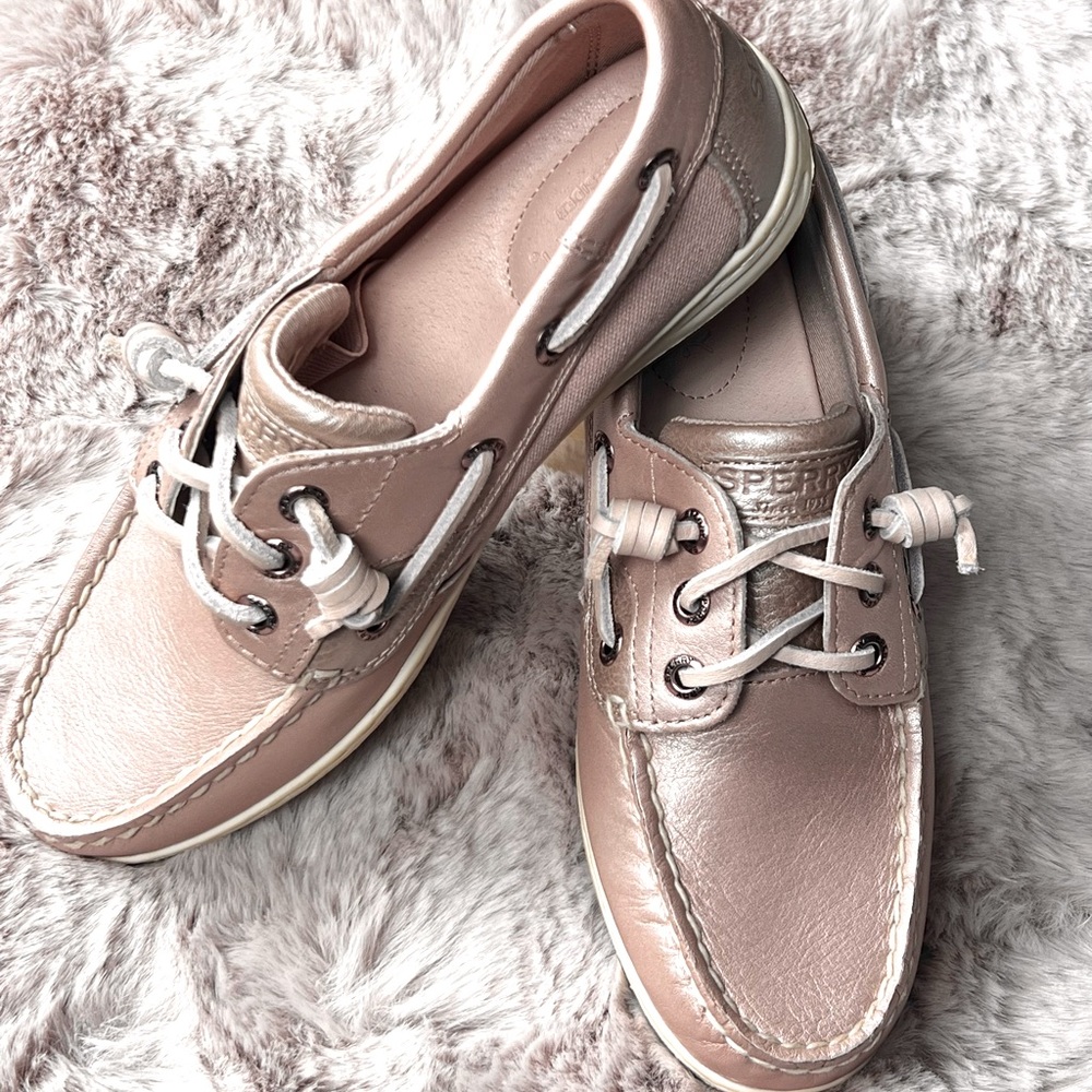 Sperry Top Sider SONGFISH Metallic Rose Gold Leather 3 Eye Loafer | Sz 6